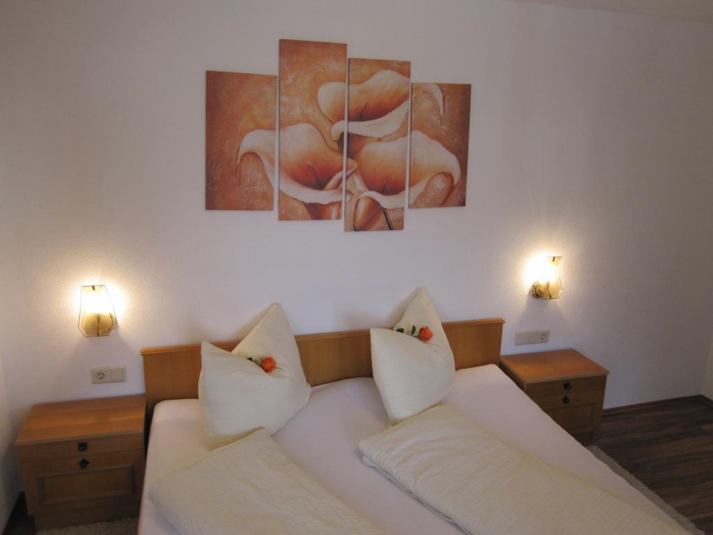 Haus Arosa Apartment Kappl  Ruang foto